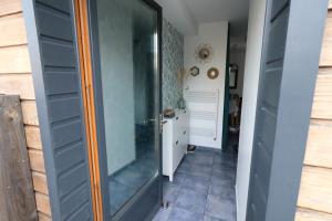 Maisons de vacances Maison avec terrasses a 300m de la mer Juno Beach : photos des chambres