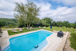 Maisons de vacances L'Ecrin du Puech - Piscine chauffee, spa, salle de sport, vue panoramique : photos des chambres