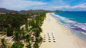 Hesperia Playa el Agua