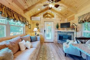 Deimos Cabin - Ubytování bez kategorie ve městě Mars Hill