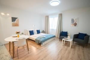 K106 Klapka Apartment