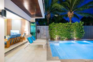 HOLLYWOOD Luxury PoolVilla Pattaya walking street 4 Bedrooms
