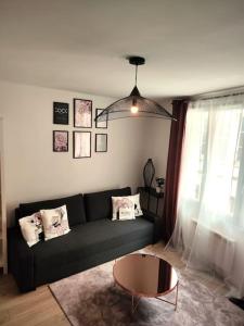 Appartements Unwind in this flat: massage table and more! : photos des chambres