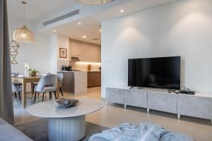 Spacious 3BDR Townhouse I Garden I Tilal Al ghaf