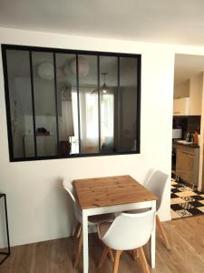 Appartements Unwind in this flat: massage table and more! : Appartement 1 Chambre