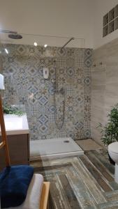 Camera Familiare con Bagno Privato