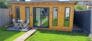 The Cwtch - Leckwith