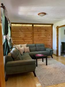 Eco Village Highlander