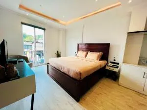 Bed Station 210 - 佩勒代尼耶