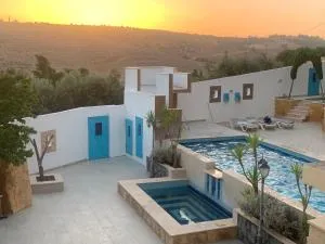 Happy Feet chalet المزرعة السعيدة - Ar Rummān