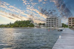 Oceans Edge Belize