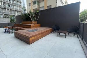 Novíssimo Studio na Frei Caneca, sacada, academia