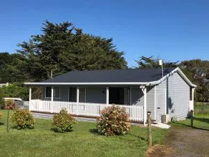 Tranquil, modern self-contained cottage - Hillcrest