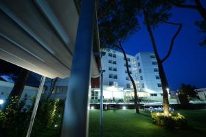 4 stern hotel Giulivo Hotel & Village Baia Domizia Italien