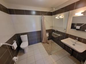 Hotels Auberge des Lacs Bleus : photos des chambres