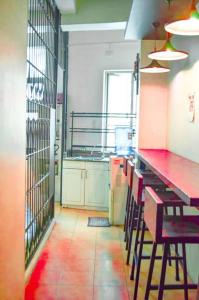 JP Santiago Studio Makati J307