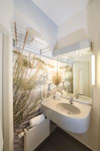Family Special (2 Adults + 2 Children) (2 x Double Room) (without Connection door) room in Hotel NordRaum