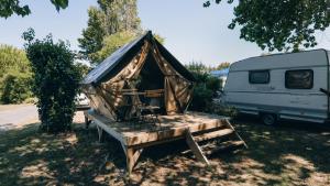 Campings Camping La Pree : Tente