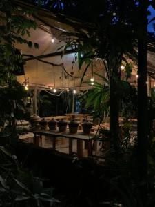 Green Leaves Garden - Pinnawala