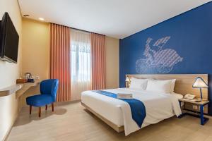 Phòng Giường Đôi Lớn Loại Sang (Deluxe Queen Room)