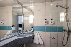 Standard Double Room room in Scandic Maritim