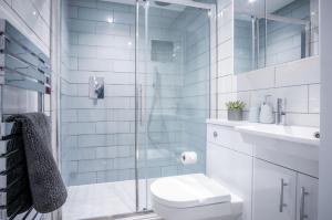 No 6 Croft House - 1 Bedroom Apartment - Tenby