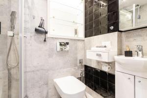 Chmielna 106B Centrum by VAYA STAYS