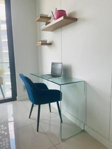 Ellipse Waterfall Luxury Apartment