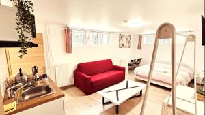STUDIOS La Varenne Saint Maur entre PARIS ET DISNEYLAND