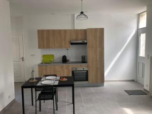 Appartements Grand studio centre ville : photos des chambres