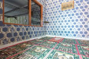 RedDoorz at Villa De ZamZam Ciater