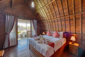 Phòng Giường Đôi Có Ban Công (Double Room with Balcony)