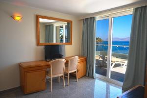 Penthouse Suite with Sea View (2 Adults) room in Bristol Sea View Apartments