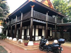 Villa Vieng Sa Vanh Hotel