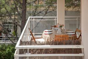 Le 11 - Appt climatisé avec piscine partagée