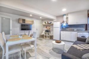 Encanto en la Judería: Apartamento con Patio