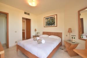 Romen 2-2 PENTHOUSE SEA VIEW & JACUZZI 2B