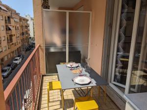 Golfe Juan grand 2 pièces proche plage et Cannes