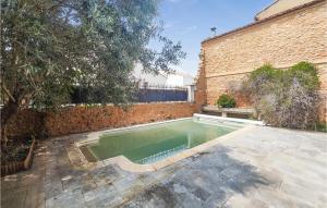 Maisons de vacances Stunning Home In Cazouls-ls-bziers With Outdoor Swimming Pool, Wifi And 4 Bedrooms : photos des chambres