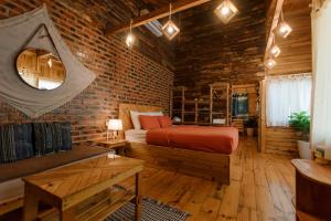 The November - Moc Chau