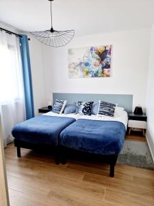 Villas Le Gite City Haut de gamme, Jardin, Piscine : photos des chambres