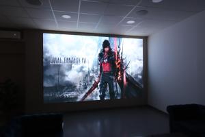 Loft 200m2 avec écran led géant de 10m2