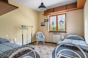 HOST4U - SOLE e LAGO Apartment with Beautiful View on Iseo Lake