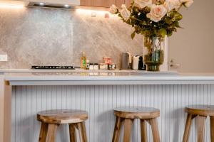 Bright 2B apt next to Flagstaff Garden freeparking#FG10