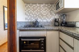 Apto a 6 minutos do mar em Canasvieiras-SC RBA201