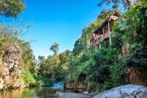 Aerie Lodge - Pang Mapha