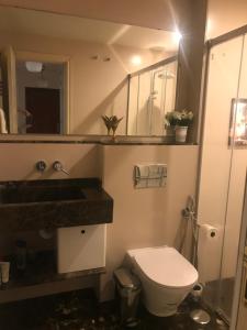 Málaga Habitación en Apartamento Carlos Haya