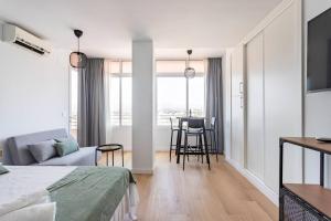 Luxury views downtown