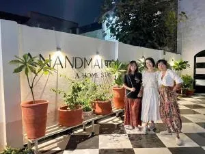 AnandMai Ghar - A Homestay in Gwalior - Dabra
