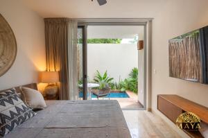 NHOA 112A Lux 2BR Condo Plunge Pool in Aldea Zama